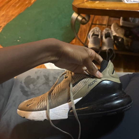 Nike 270s - Picture 1 of 6